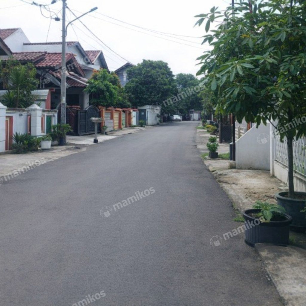 Rumah Sertifikat SHM 4 Kamar Tidur 4 Kamar Mandi Kelapa Dua Jakarta Barat - Photo 2