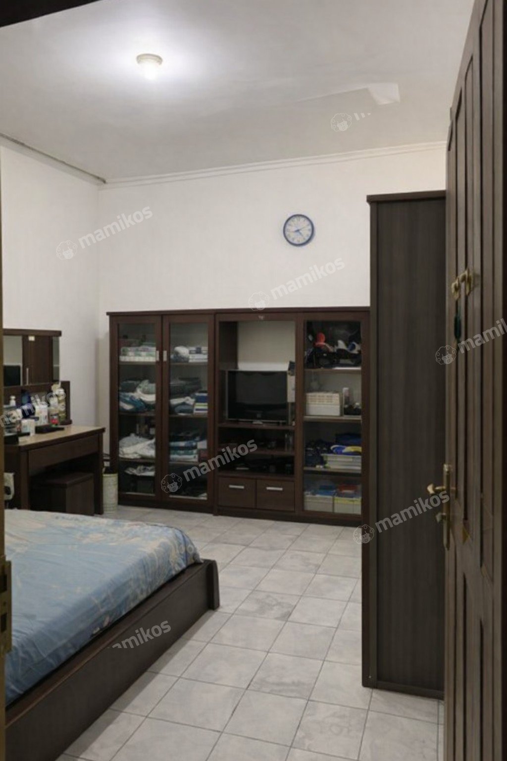 Rumah Sertifikat SHM 4 Kamar Tidur 3 Kamar Mandi Intercon Jakarta Barat - Photo 4