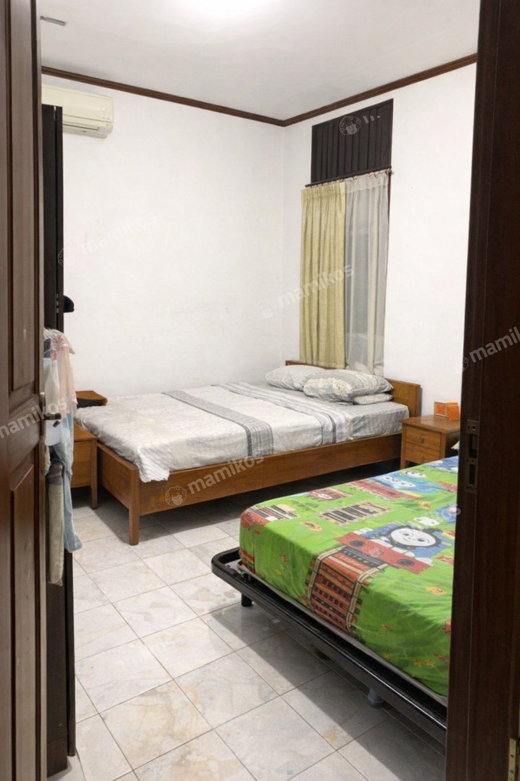 Rumah Sertifikat SHM 4 Kamar Tidur 3 Kamar Mandi Intercon Jakarta Barat - Photo 5