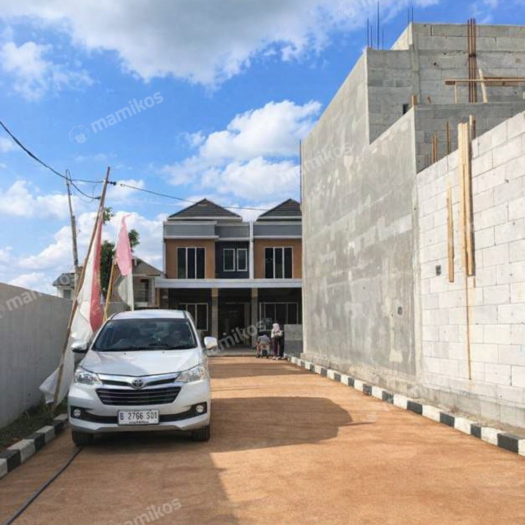 Rumah Sertifikat SHM 3 Kamar Tidur 2 Kamar Mandi Kota Wisata Jakarta Timur - Photo 4