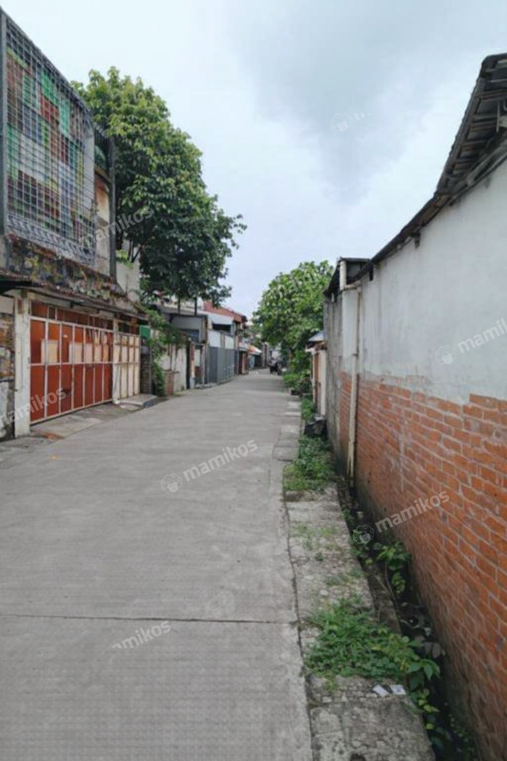 Rumah Sertifikat SHM 4 Kamar Tidur 4 Kamar Mandi Duri Kepa Jakarta Barat - Photo 2