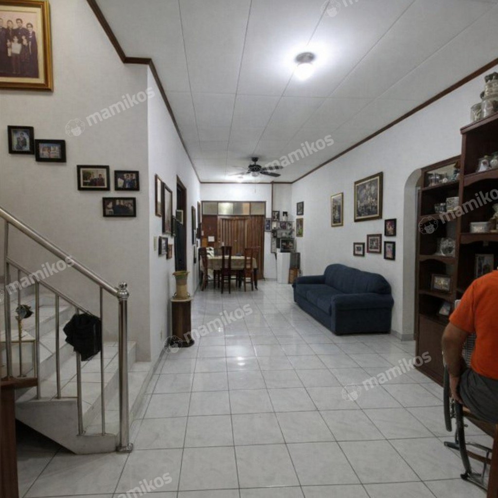 Rumah Sertifikat SHM 4 Kamar Tidur 3 Kamar Mandi Cilandak Jakarta Selatan - Photo 5