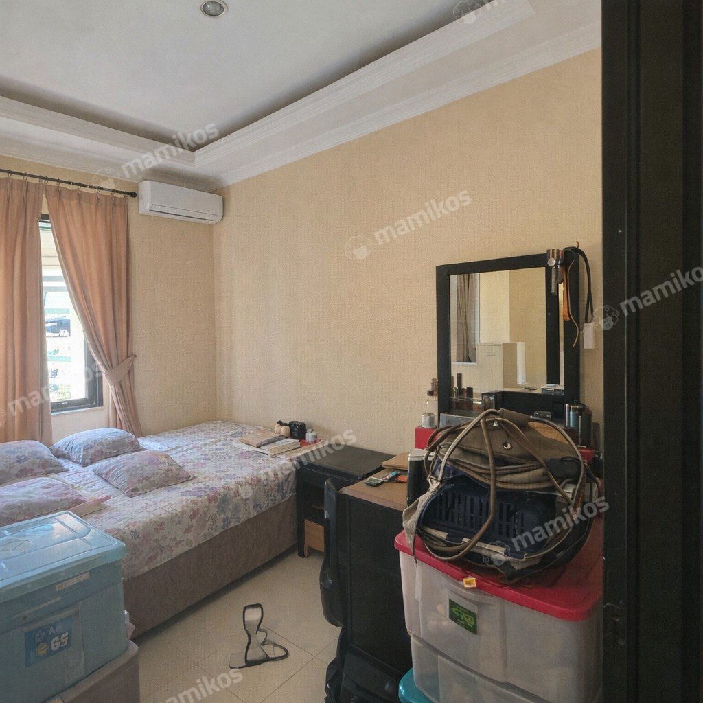 Rumah Sertifikat SHM 4 Kamar Tidur 3 Kamar Mandi Kembangan Jakarta Barat - Photo 3