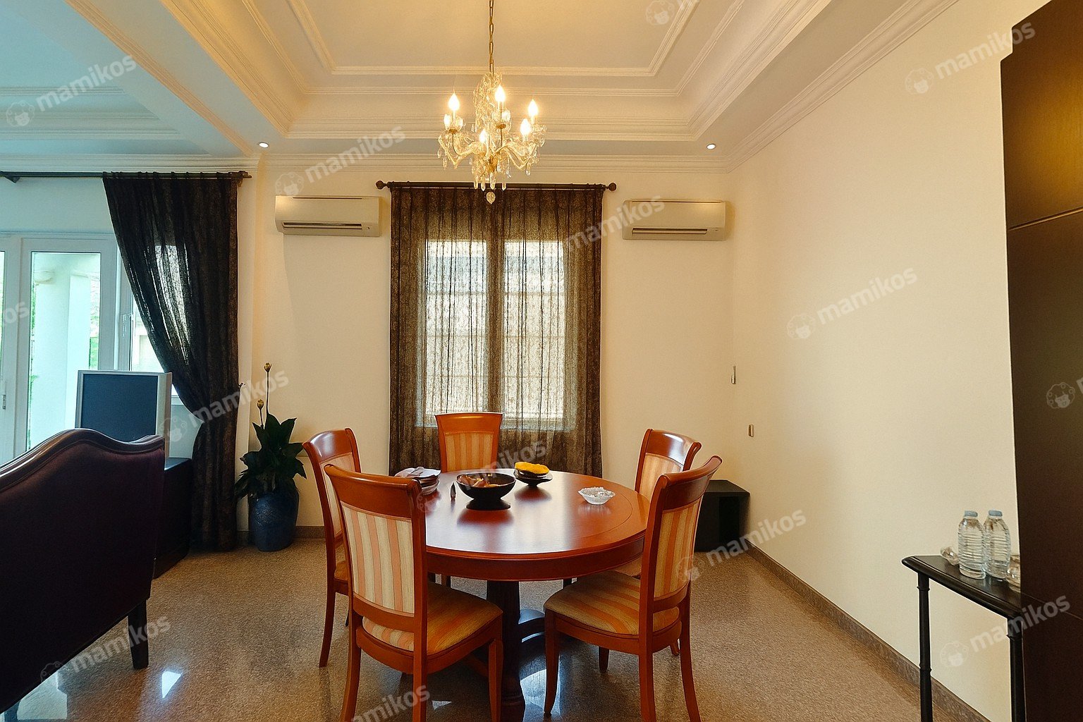 Rumah 4 Kamar Tidur 5 Kamar Mandi Gandaria Jakarta Selatan - Photo 3