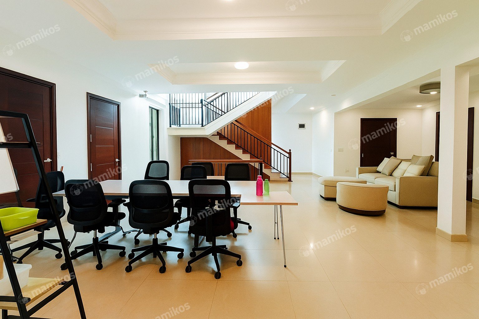 Rumah Sertifikat SHM 5 Kamar Tidur 5 Kamar Mandi Kota Wisata Jakarta Timur - Photo 3