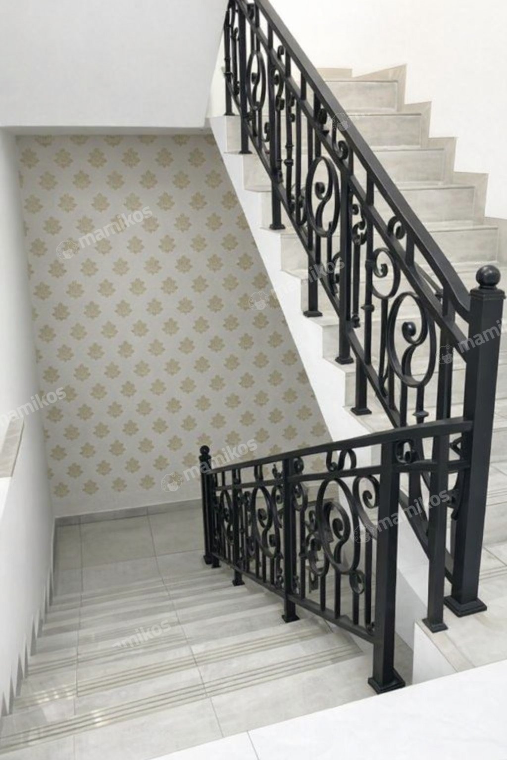 Rumah Sertifikat SHM 5 Kamar Tidur 4 Kamar Mandi Taman Kencana Jakarta Barat - Photo 2