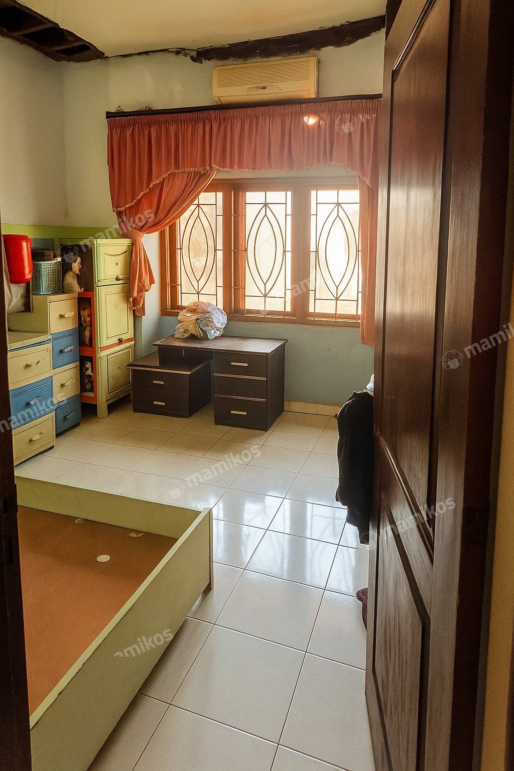 Rumah Sertifikat SHM 3 Kamar Tidur 3 Kamar Mandi Duren Sawit Jakarta Timur - Photo 4