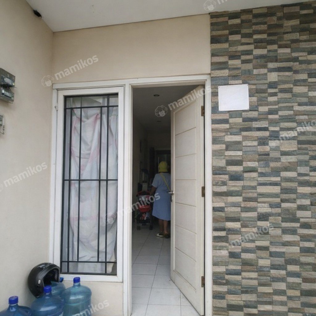 Rumah Sertifikat SHM 6 Kamar Tidur 7 Kamar Mandi Kedoya Jakarta Barat - Photo 3