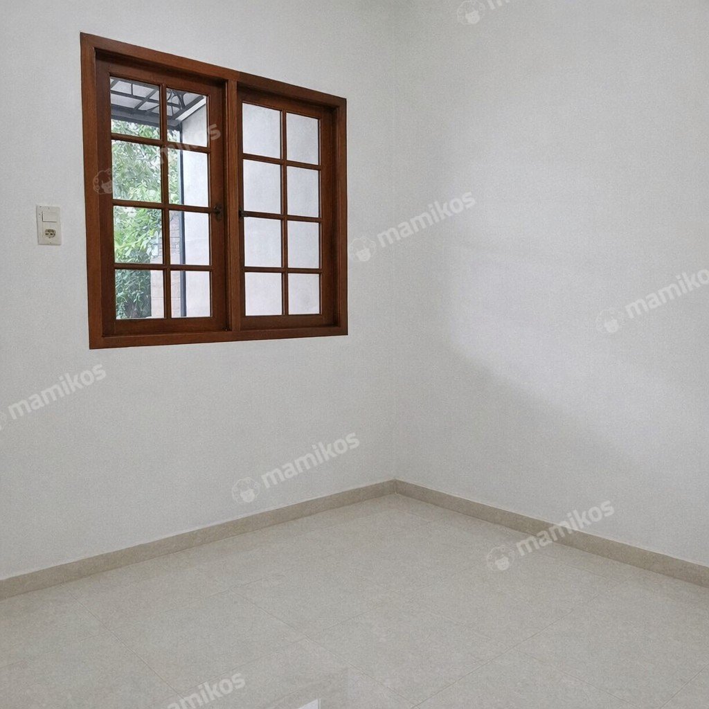 Rumah Sertifikat SHM 3 Kamar Tidur 2 Kamar Mandi Tanjung Duren Jakarta Barat - Photo 3