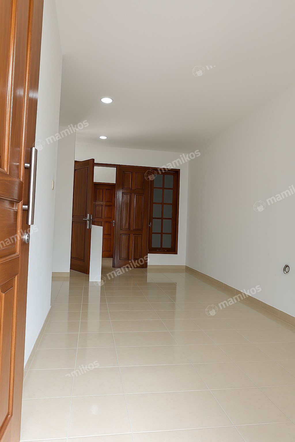 Rumah Sertifikat SHM 3 Kamar Tidur 2 Kamar Mandi Tanjung Duren Jakarta Barat - Photo 4