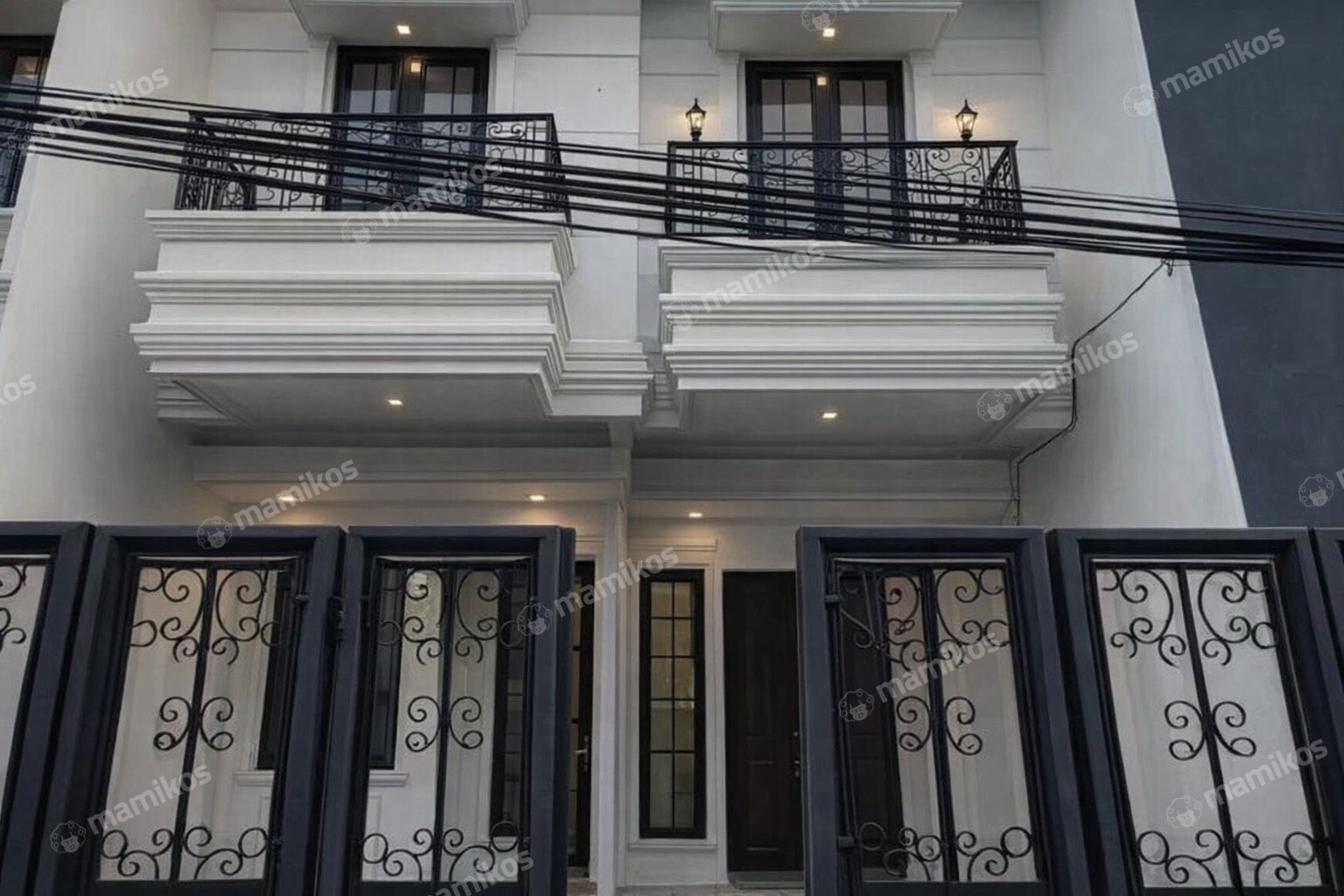 Rumah Sertifikat SHM 5 Kamar Tidur 5 Kamar Mandi Duren Sawit Jakarta Timur