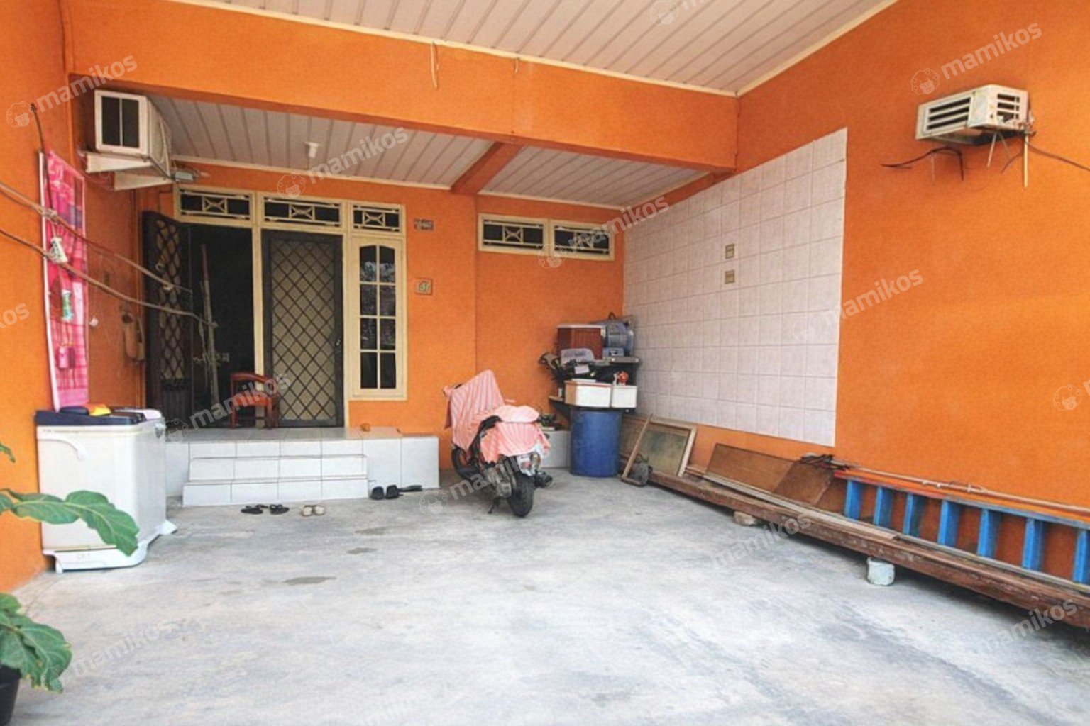 Rumah Sertifikat SHM 3 Kamar Tidur 2 Kamar Mandi Teluk Gong Jakarta Utara