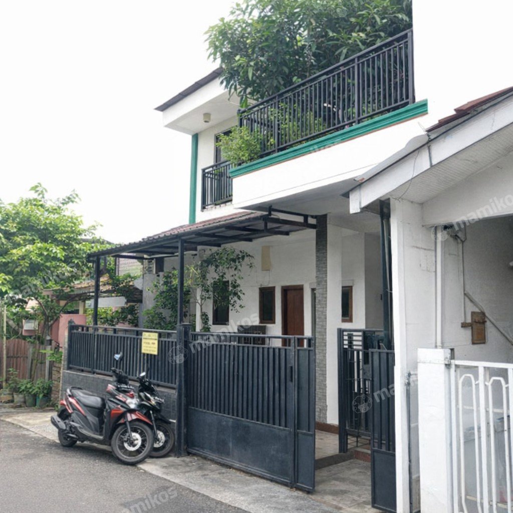 Rumah Sertifikat SHM 3 Kamar Tidur 3 Kamar Mandi Kembangan Jakarta Barat - Photo 4