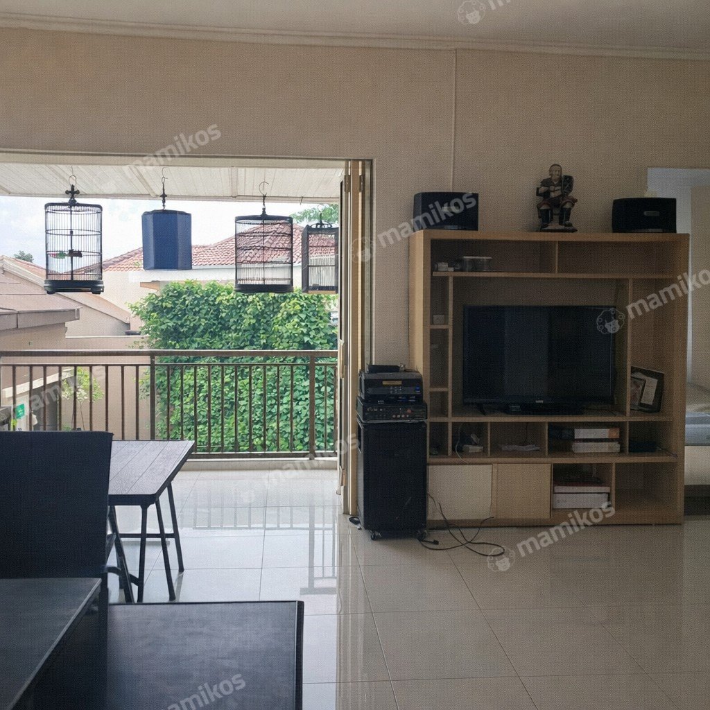 Rumah Sertifikat HGB 3 Kamar Tidur 2 Kamar Mandi Citra Grand Jakarta Timur - Photo 4