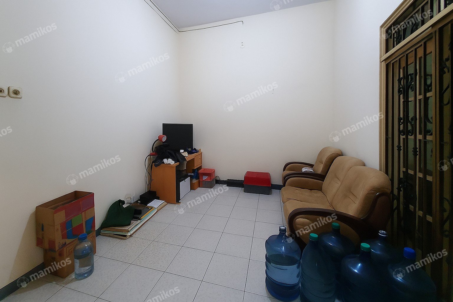 Rumah Sertifikat SHM 4 Kamar Tidur 3 Kamar Mandi Teluk Gong Jakarta Utara