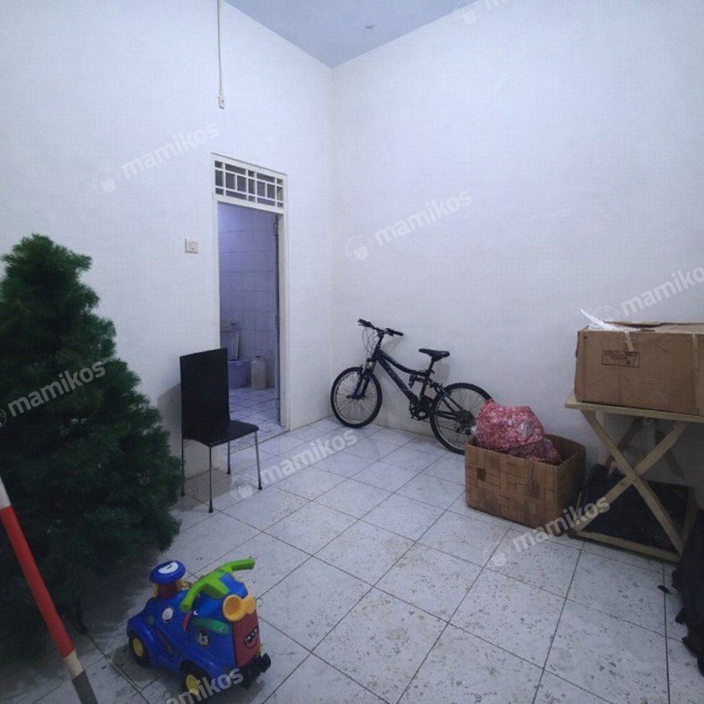 Rumah Sertifikat SHM 4 Kamar Tidur 3 Kamar Mandi Teluk Gong Jakarta Utara - Photo 2