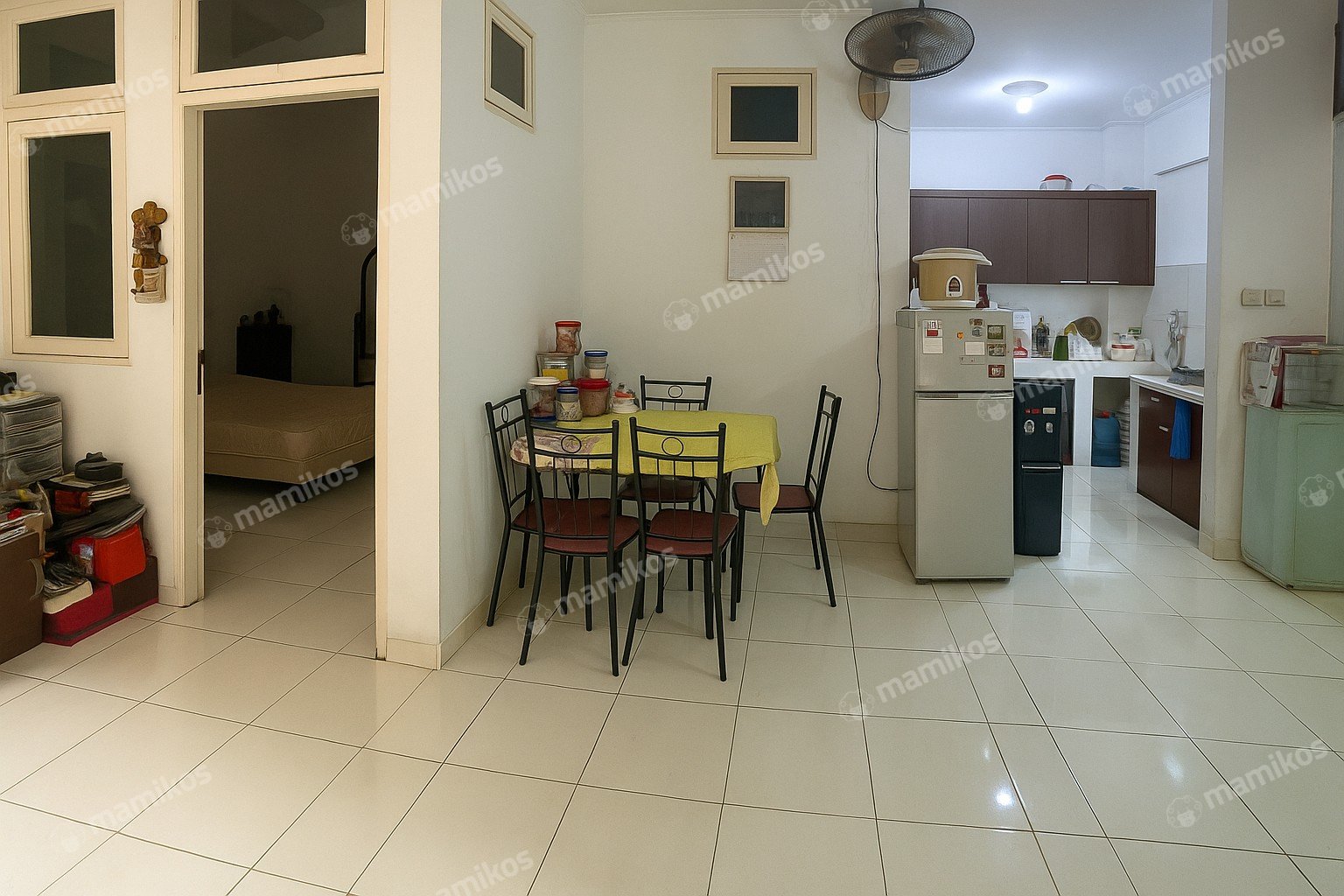 Rumah Sertifikat SHM 4 Kamar Tidur 2 Kamar Mandi Duri Kosambi Jakarta Barat - Photo 4