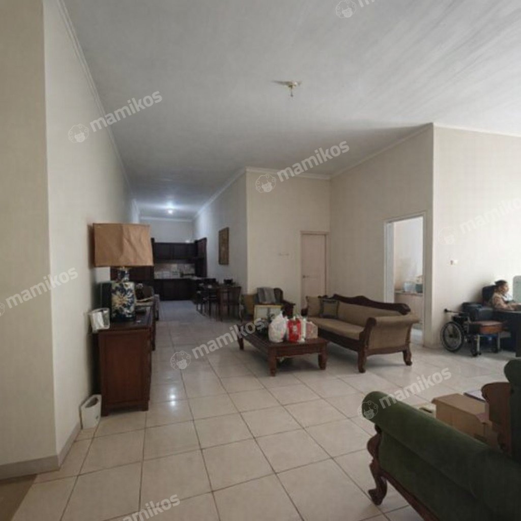 Rumah Sertifikat SHM 3 Kamar Tidur 3 Kamar Mandi Cinere Jakarta Selatan - Photo 2