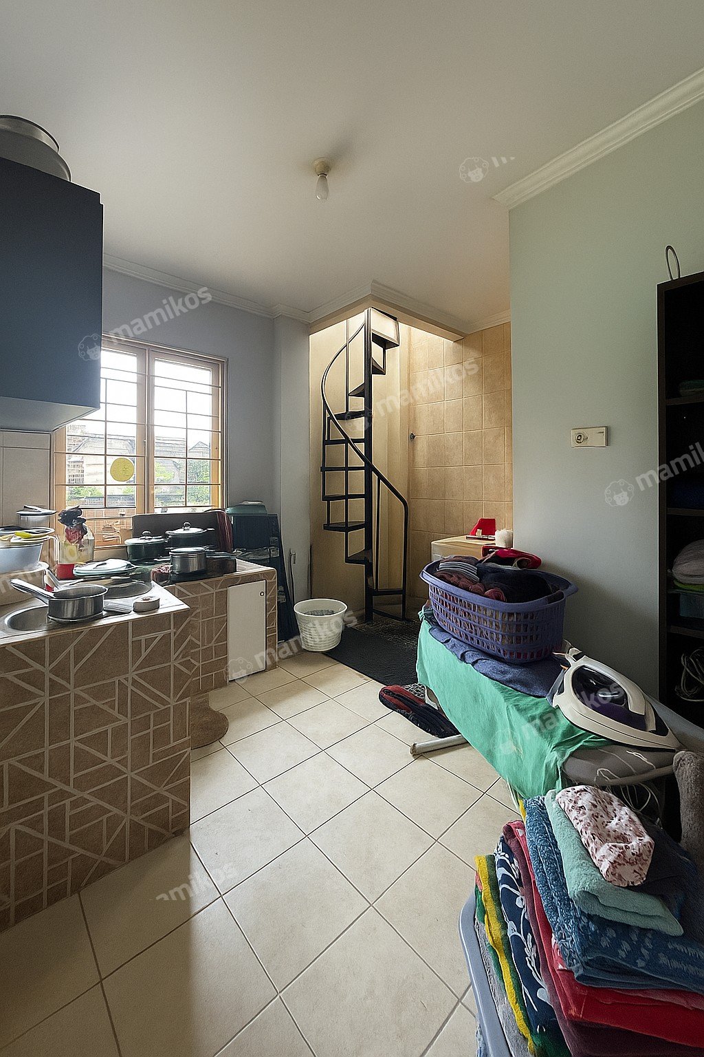 Rumah Sertifikat SHM 3 Kamar Tidur 3 Kamar Mandi Cinere Jakarta Selatan - Photo 3