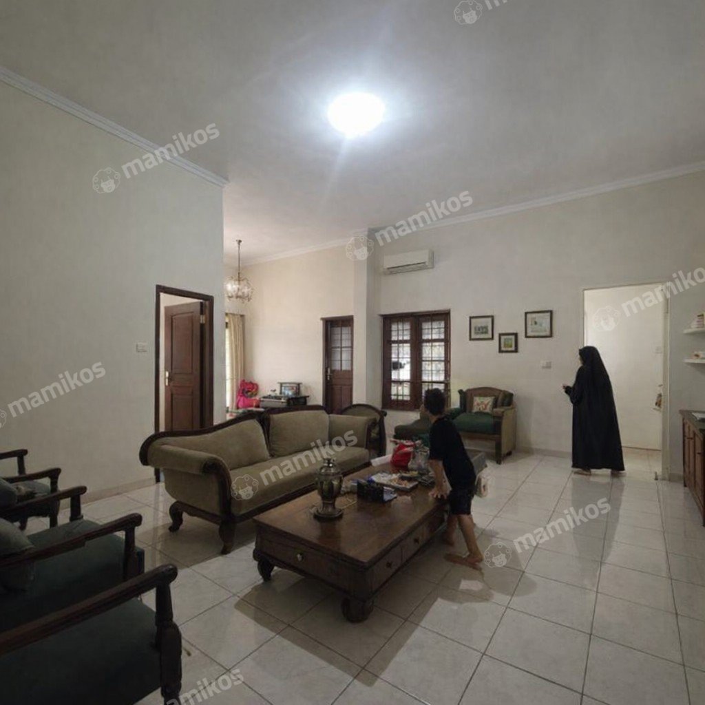 Rumah Sertifikat SHM 3 Kamar Tidur 3 Kamar Mandi Cinere Jakarta Selatan - Photo 5