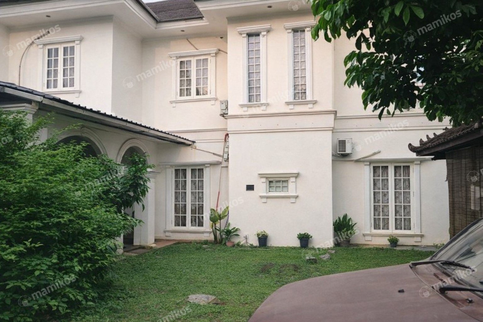 Rumah Sertifikat SHM 6 Kamar Tidur 6 Kamar Mandi Cibubur Jakarta Timur