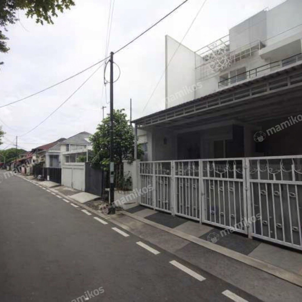 Rumah Sertifikat SHM 4 Kamar Tidur 3 Kamar Mandi Pondok Kelapa Jakarta Timur - Photo 2