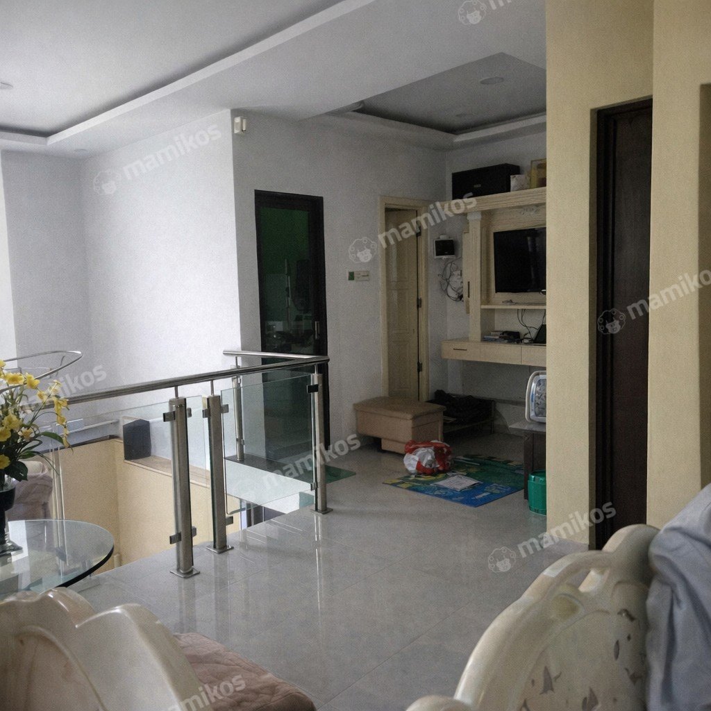 Rumah Sertifikat SHM 3 Kamar Tidur 2 Kamar Mandi Jakarta Garden City Jakarta Timur - Photo 2