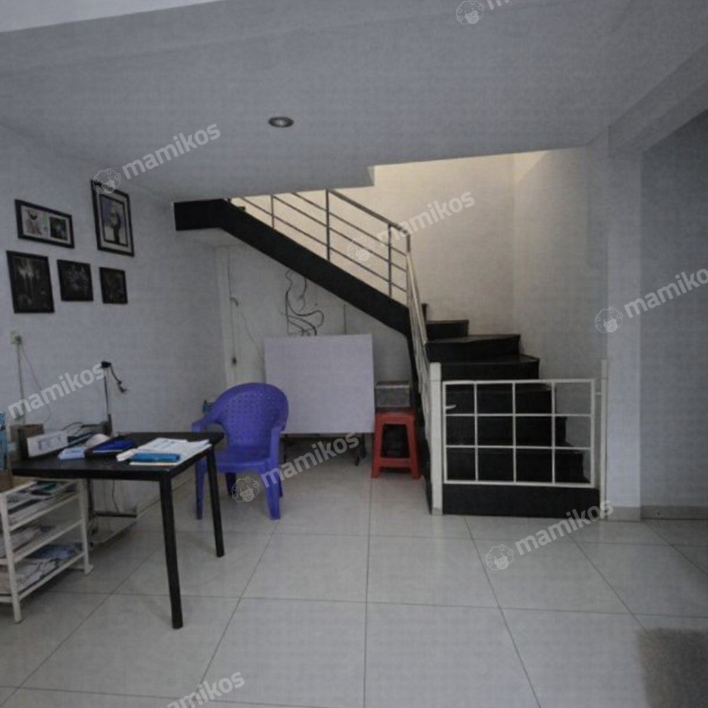 Rumah Sertifikat SHM 2 Kamar Tidur 2 Kamar Mandi Jelambar Jakarta Barat - Photo 4