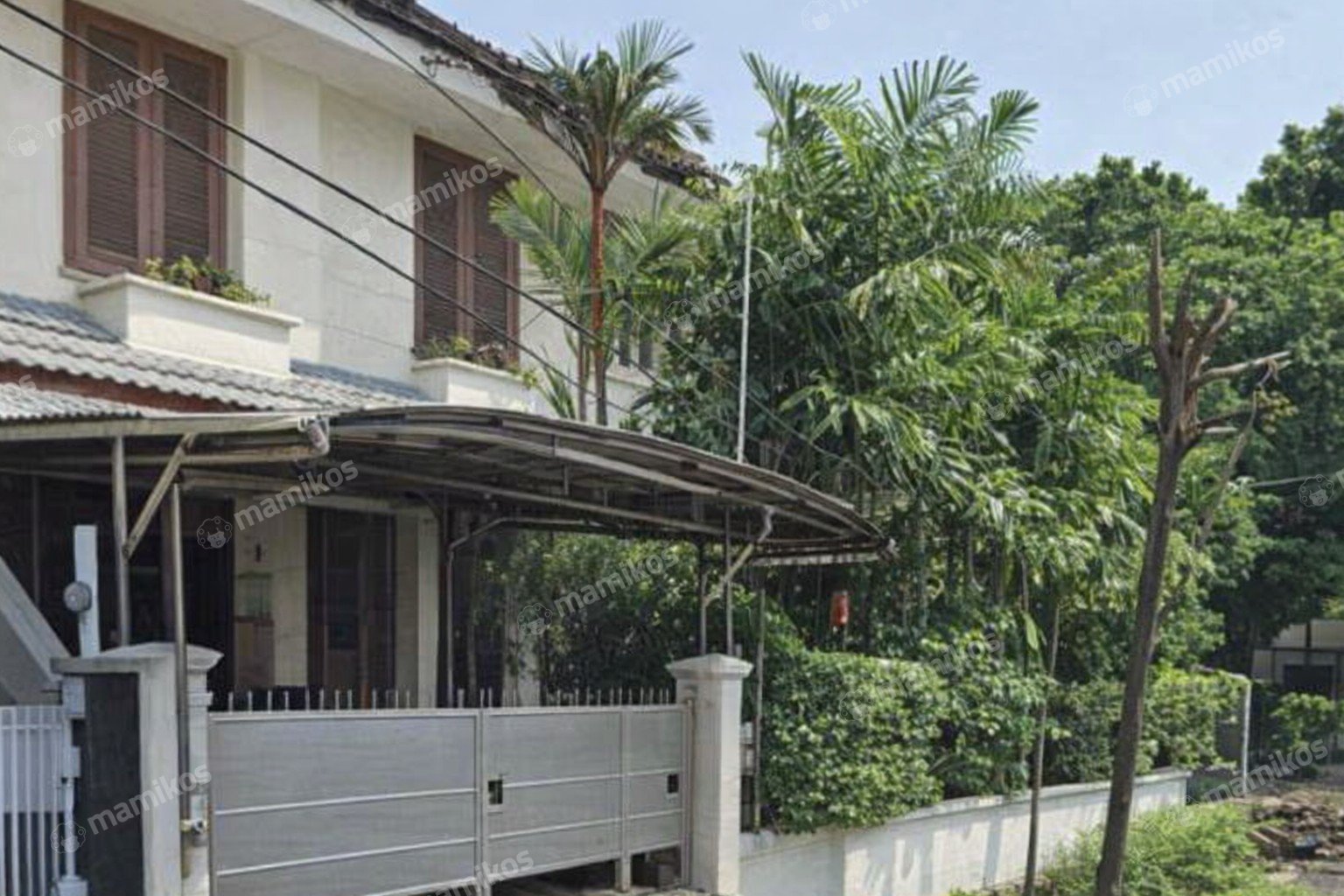 Rumah Sertifikat SHM 5 Kamar Tidur 2 Kamar Mandi Pondok Indah Jakarta Selatan