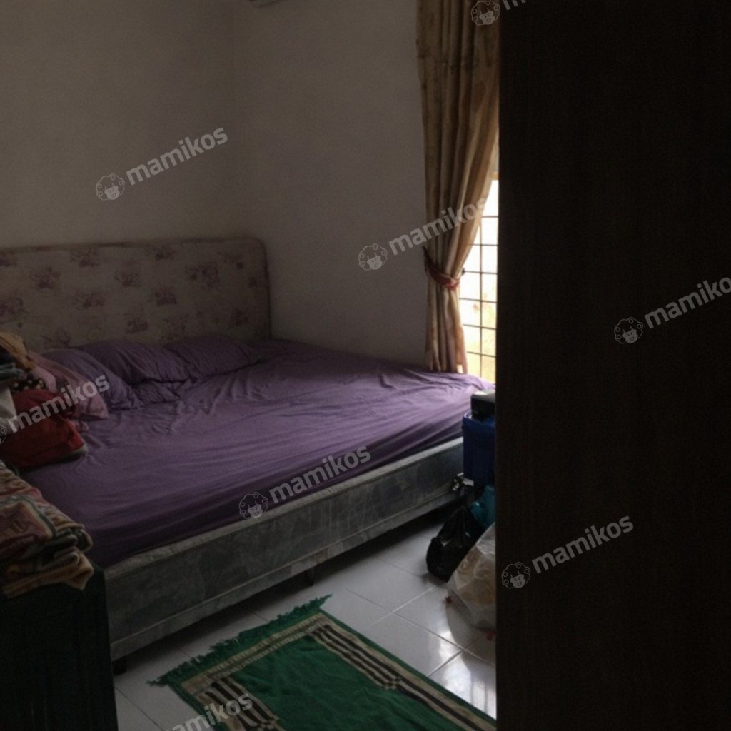 Rumah Sertifikat SHM 4 Kamar Tidur 2 Kamar Mandi Taman Anggrek Jakarta Barat - Photo 3