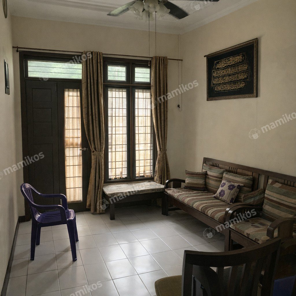 Rumah Sertifikat SHM 4 Kamar Tidur 2 Kamar Mandi Taman Anggrek Jakarta Barat - Photo 4