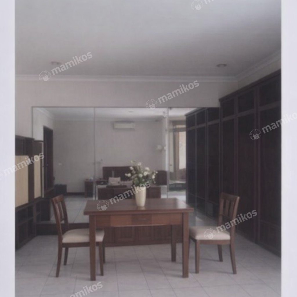 Rumah Sertifikat SHM 4 Kamar Tidur 3 Kamar Mandi Pondok Indah Jakarta Selatan - Photo 5