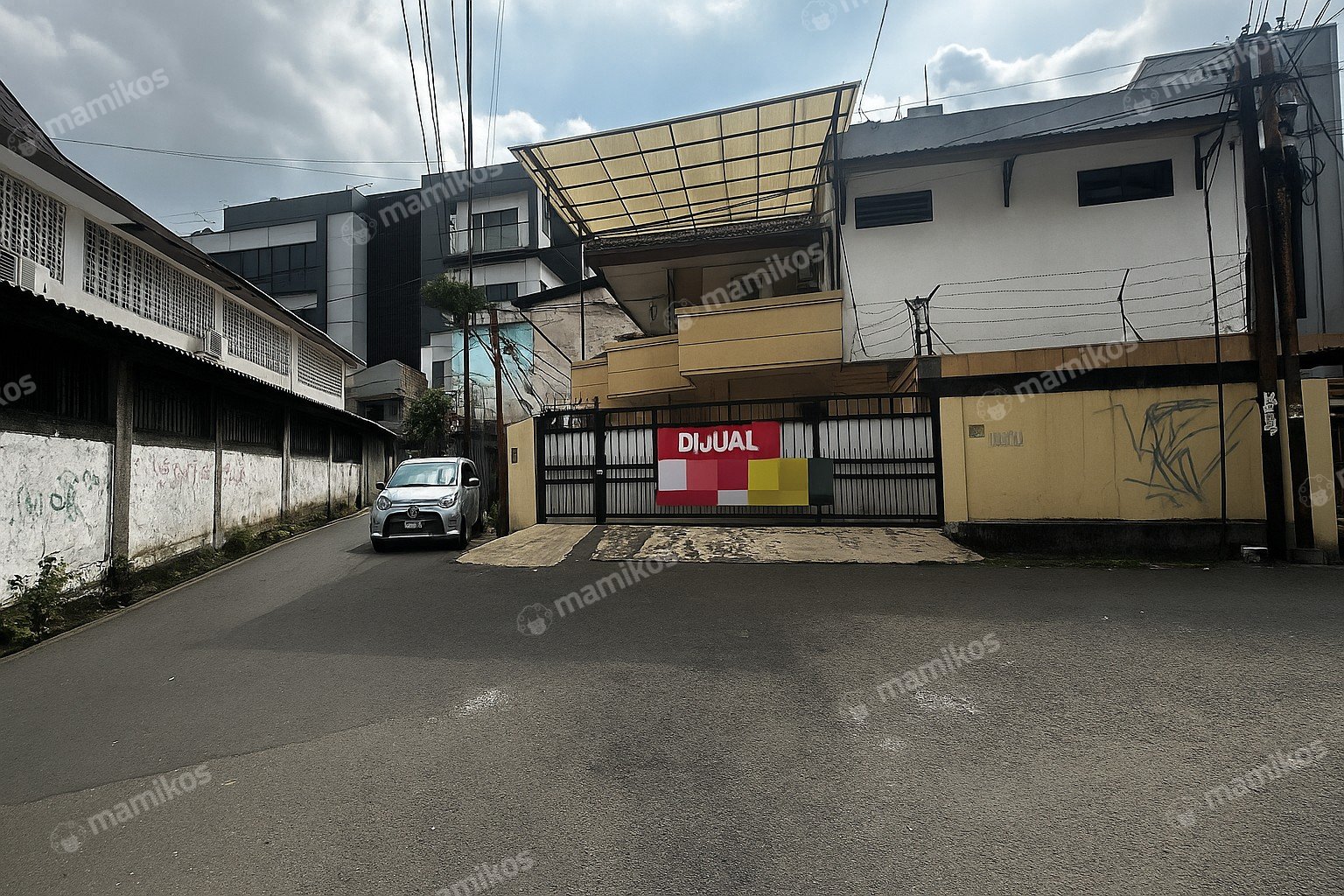 Rumah Sertifikat SHM 27 Kamar Tidur 10 Kamar Mandi Tomang Jakarta Barat