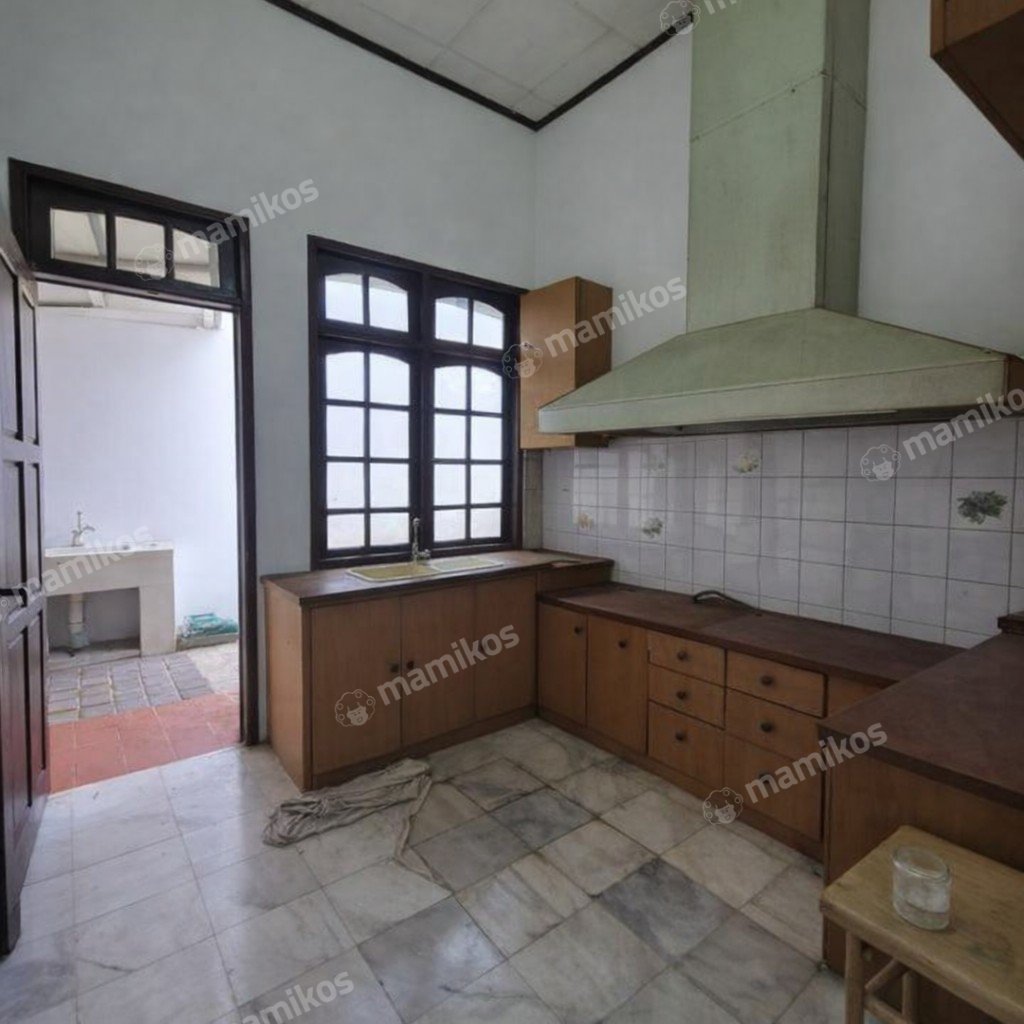 Rumah Sertifikat SHM 6 Kamar Tidur 4 Kamar Mandi Cipayung Jakarta Timur - Photo 2