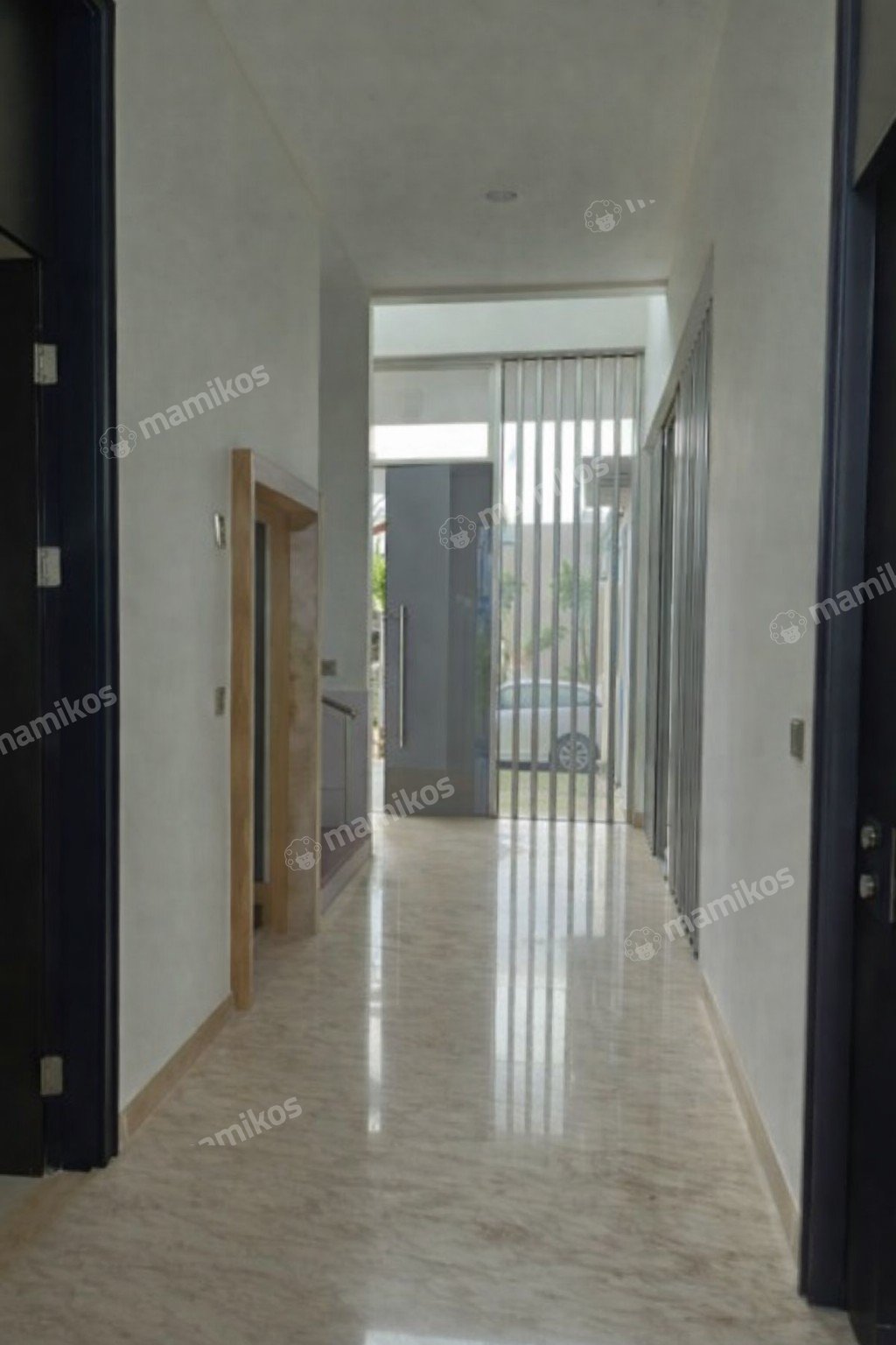 Rumah 4 Kamar Tidur 4 Kamar Mandi 3 Lantai Pantai Indah Kapuk Jakarta Utara - Photo 4