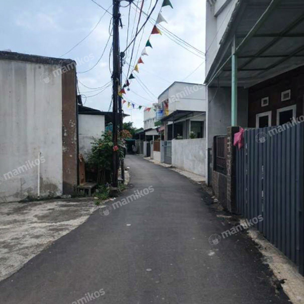 Rumah Sertifikat SHM 4 Kamar Tidur 2 Kamar Mandi Jagakarsa Jakarta Selatan - Photo 3