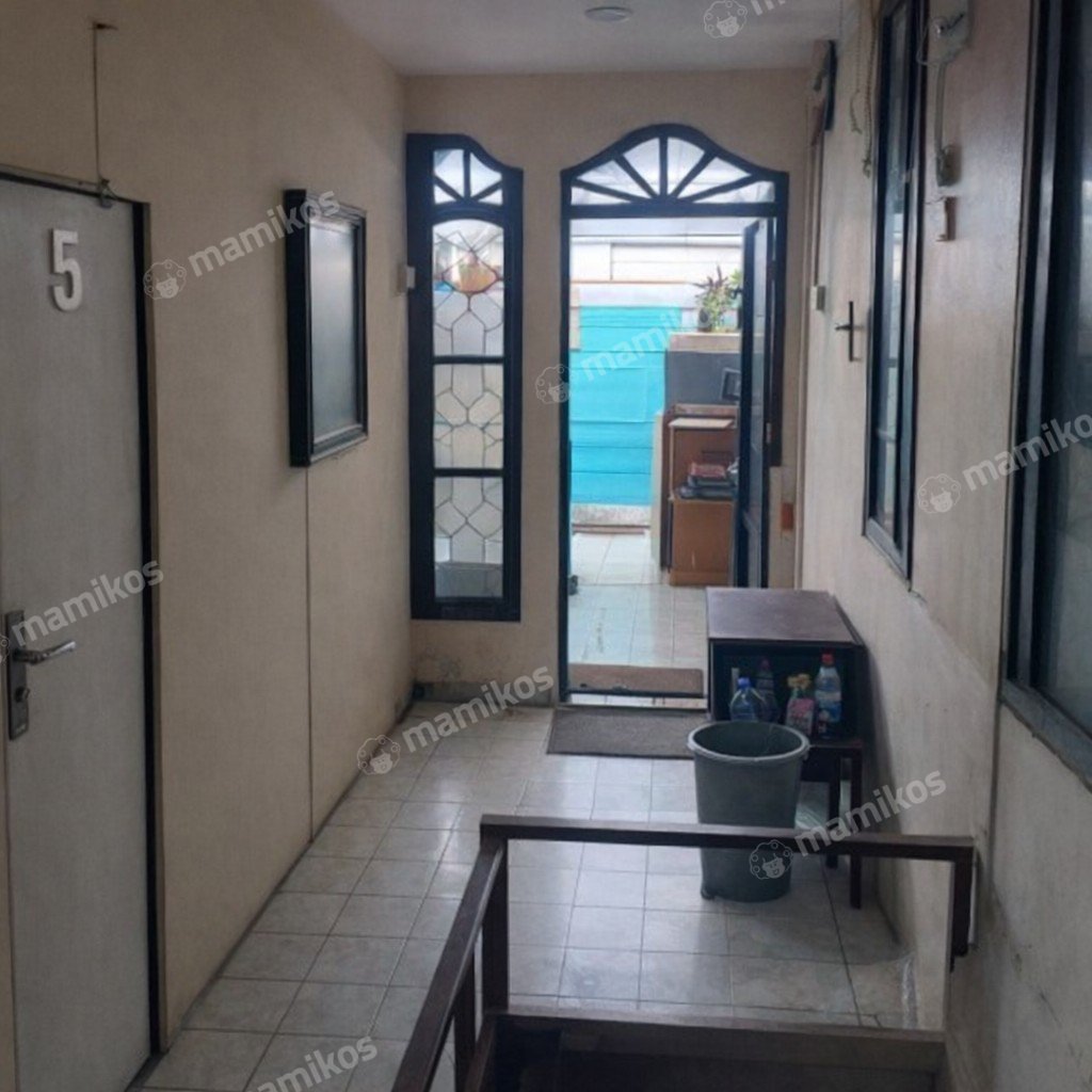 Rumah Sertifikat SHM 11 Kamar Tidur 2 Kamar Mandi Kalideres Jakarta Barat - Photo 4