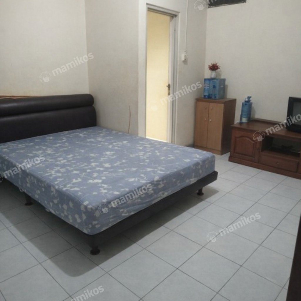 Rumah Sertifikat SHM 8 Kamar Tidur 8 Kamar Mandi Cipete Jakarta Selatan - Photo 4