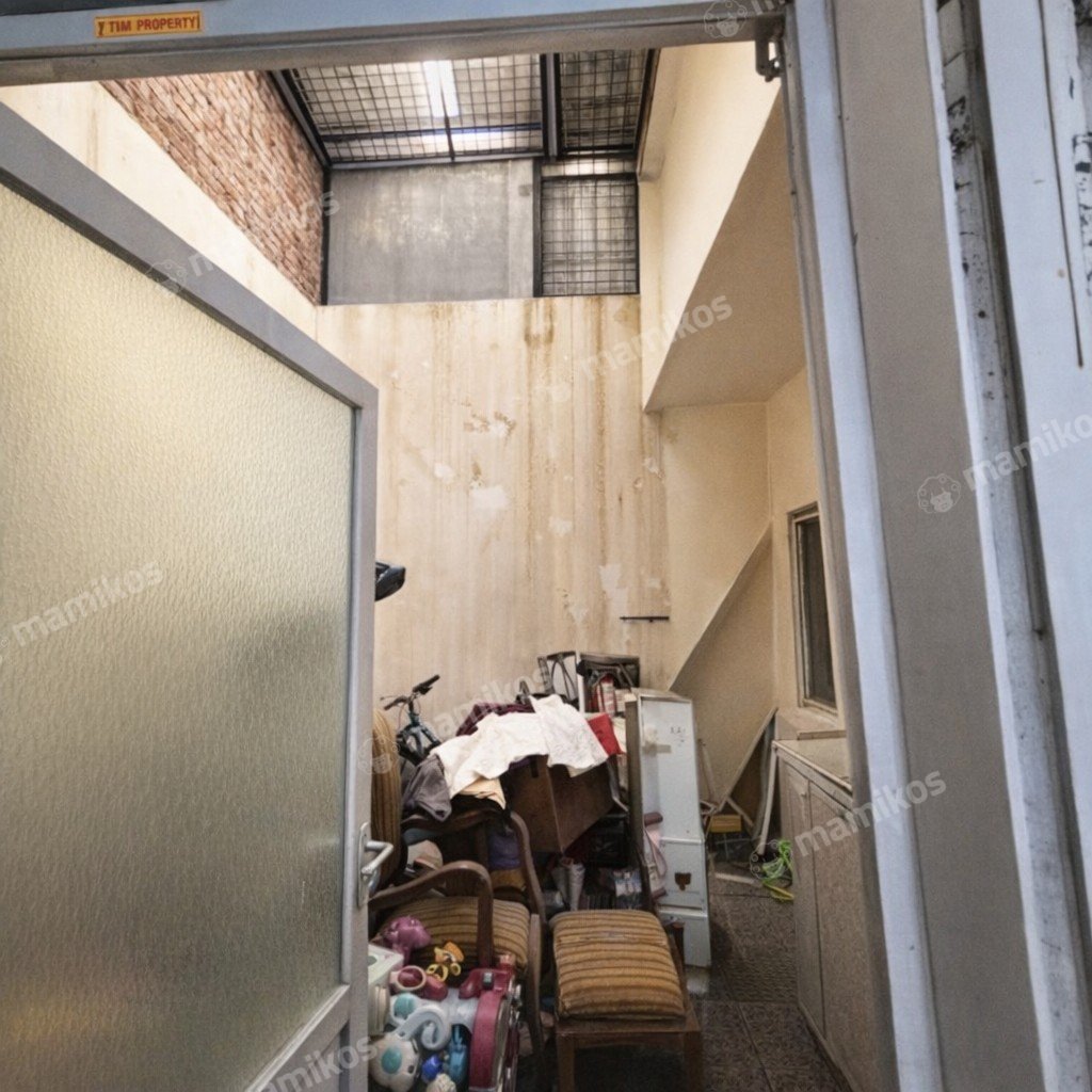 Rumah Sertifikat SHM 4 Kamar Tidur 2 Kamar Mandi Citra Grand Jakarta Timur - Photo 5