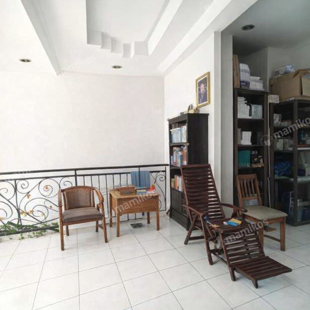 Rumah Sertifikat SHM 3 Kamar Tidur 2 Kamar Mandi Srengseng Jakarta Barat - Photo 3