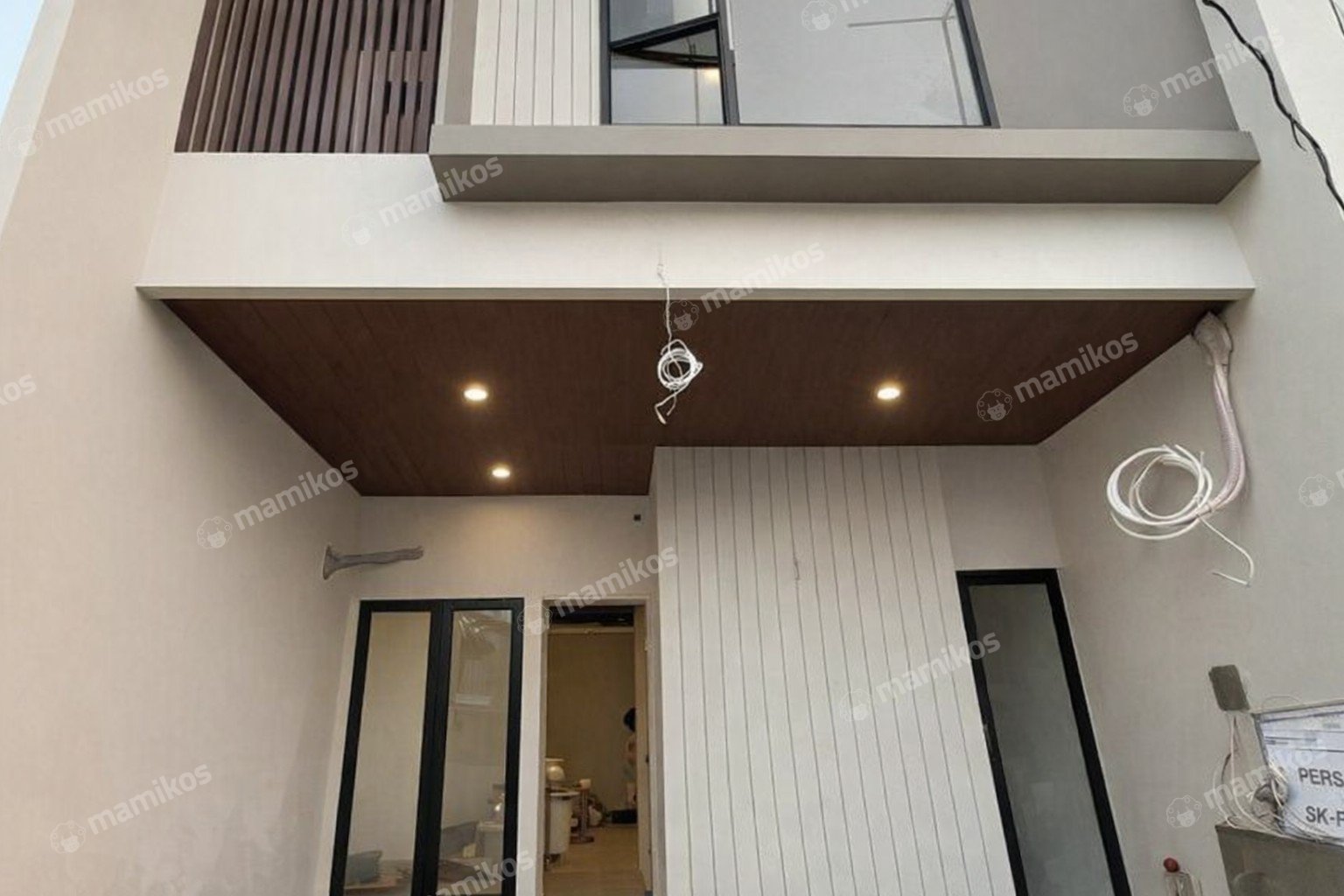 Rumah Sertifikat SHM 4 Kamar Tidur 4 Kamar Mandi Rawamangun Jakarta Timur