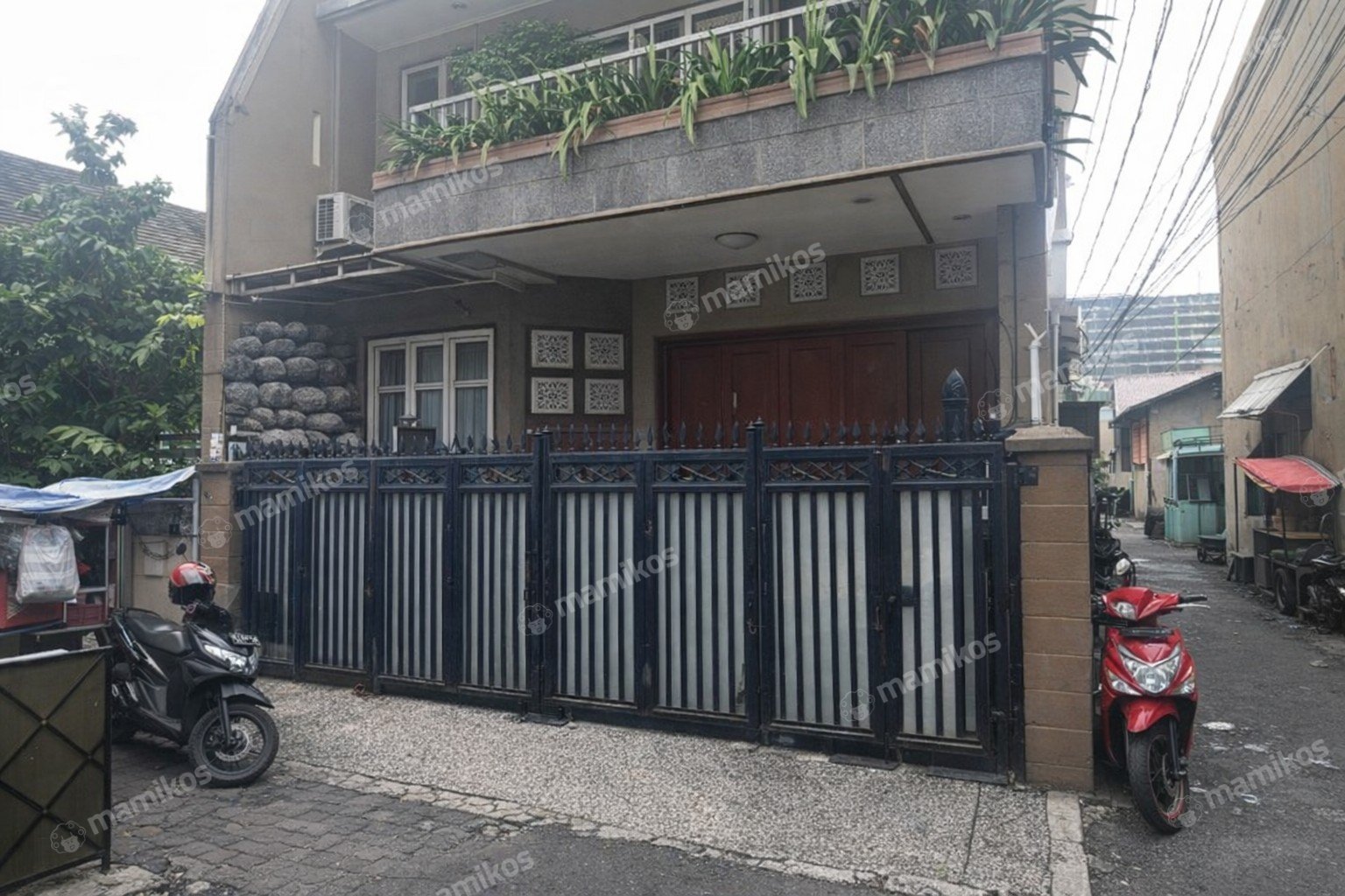 Rumah 3KT 3KM Kebon Jeruk Jakarta Barat