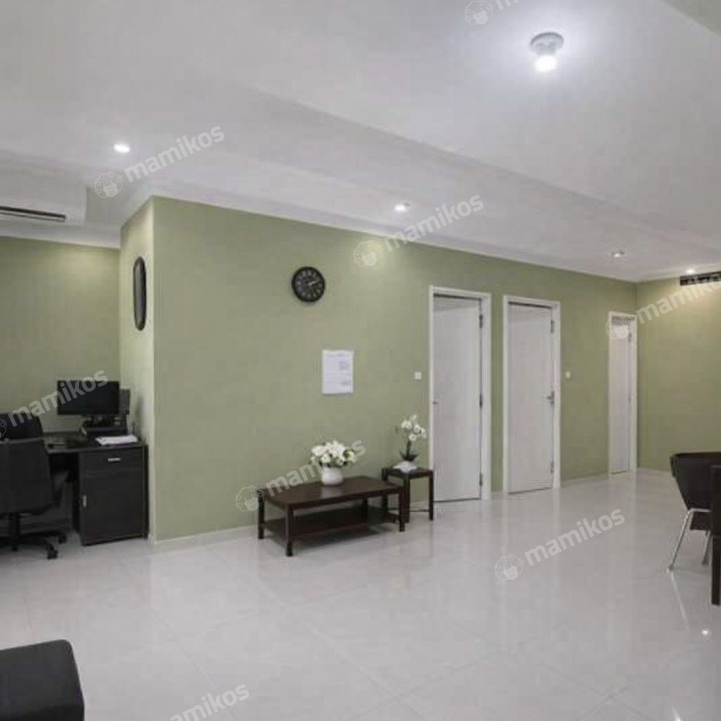 Rumah 8 Kamar Tidur 3 Kamar Mandi 2 Lantai Cakung Jakarta Timur - Photo 2