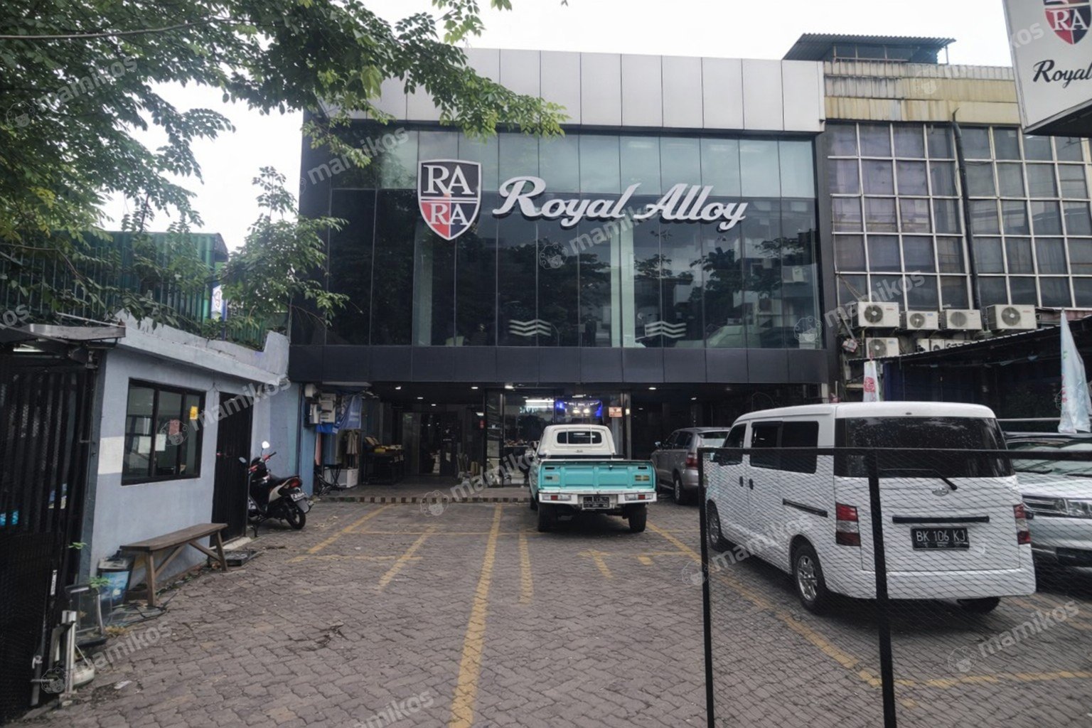 Rumah Sertifikat HGB 2 Kamar Tidur 4 Kamar Mandi Kebon Jeruk Jakarta Barat