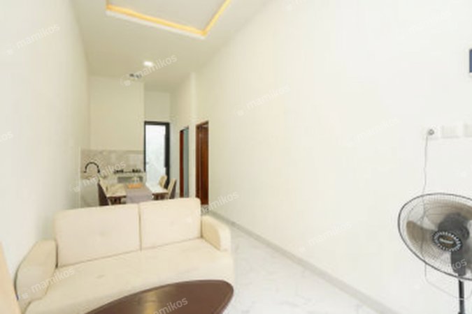Rumah Sertifikat SHM 2 Kamar Tidur 1 Kamar Mandi Cakung Jakarta Timur - Photo 3