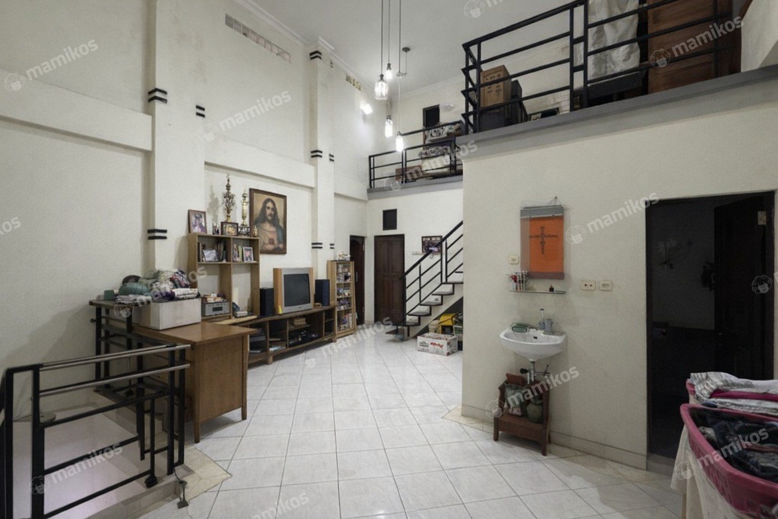 Rumah 5KT 4KM Taman Ratu Jakarta Barat