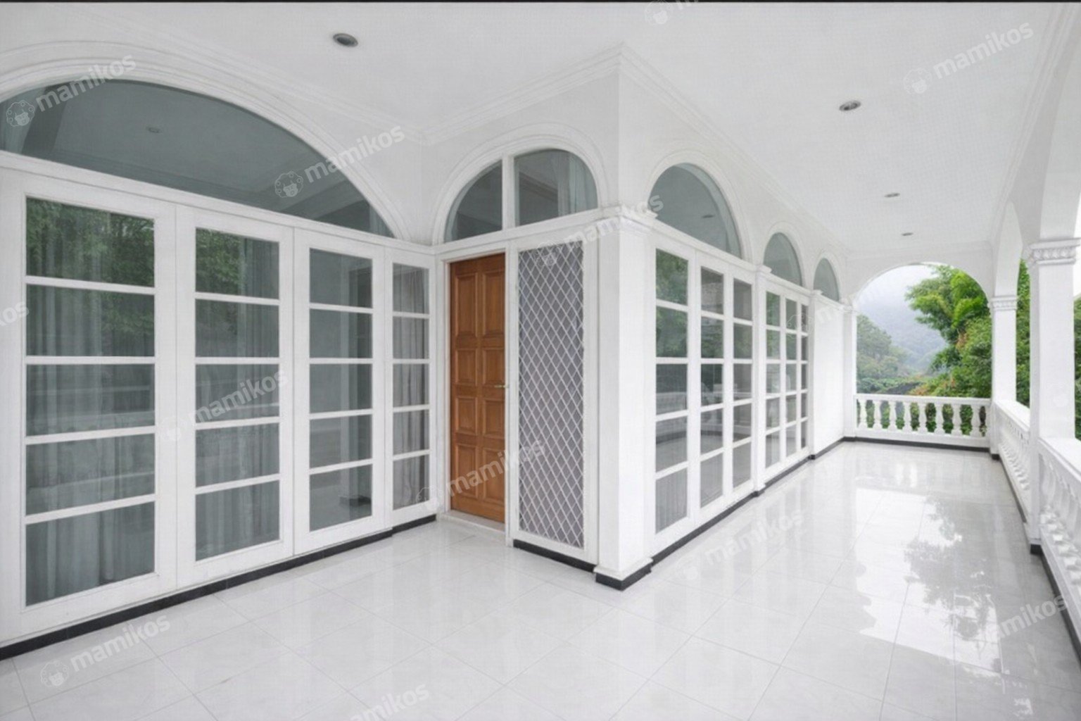 Rumah Sertifikat SHM 5 Kamar Tidur 5 Kamar Mandi Pondok Indah Jakarta Selatan - Photo 3