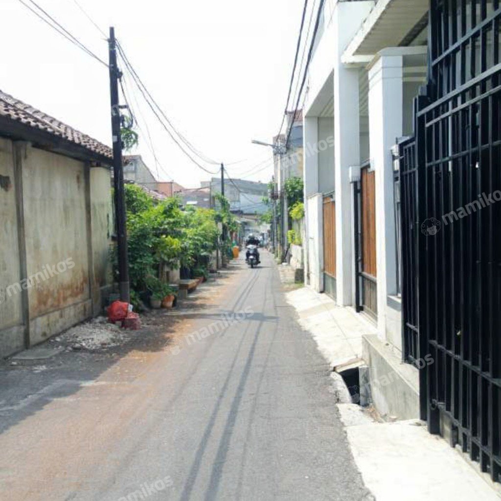 Rumah Sertifikat SHM 4 Kamar Tidur 3 Kamar Mandi Kebon Jeruk Jakarta Barat - Photo 3