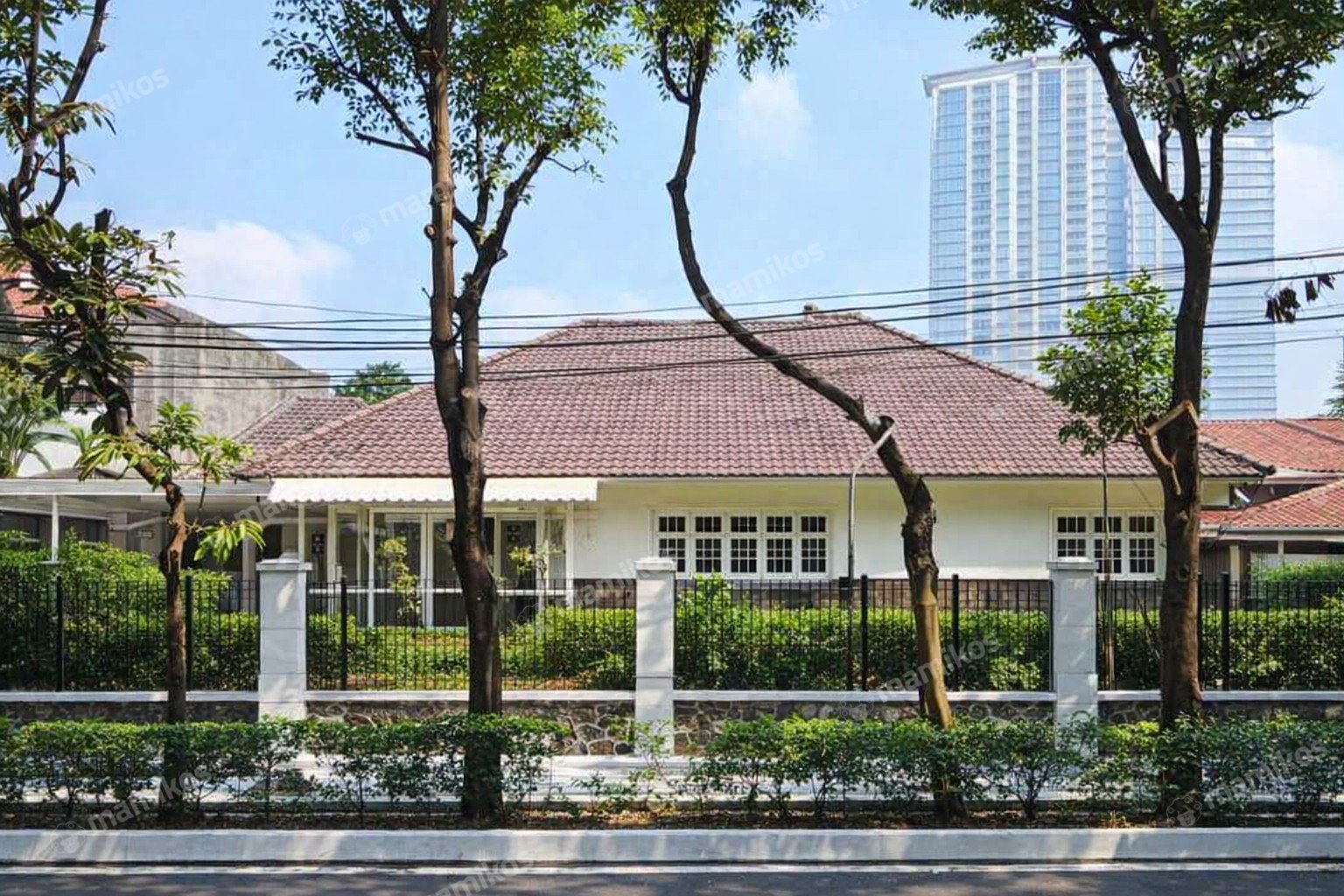Rumah Sertifikat SHM 4 Kamar Tidur 4 Kamar Mandi Kebayoran Baru Jakarta Selatan