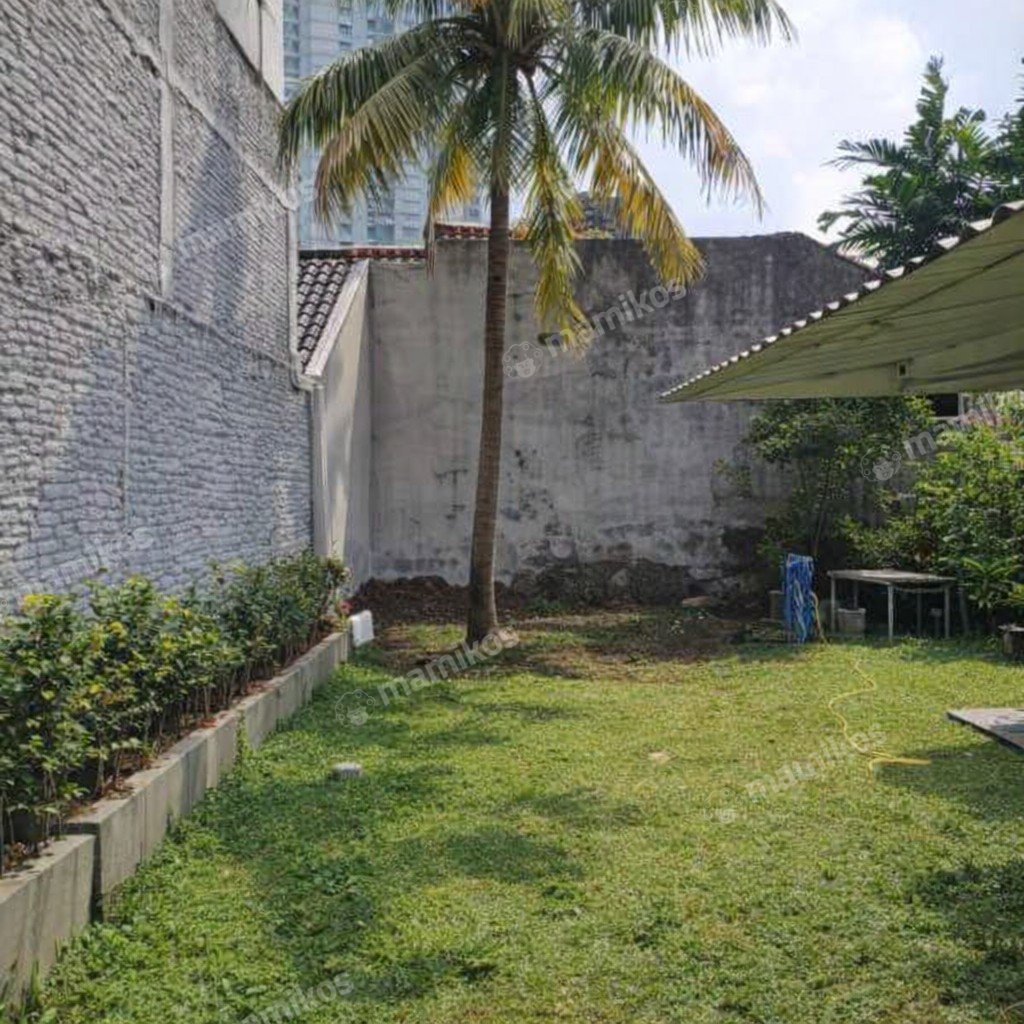 Rumah Sertifikat SHM 4 Kamar Tidur 4 Kamar Mandi Kebayoran Baru Jakarta Selatan - Photo 4